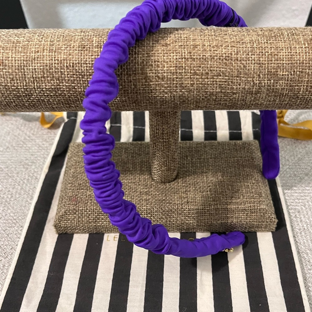 LELE SADOUGHI NWT AUTHENTIC VIOLET JESSIE RUCHED NEOPRENE SLIM HEADBAND - Picture 11 of 15